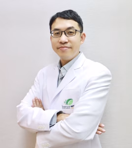 นายแพทย์ชลิต บุญพร้อมกุล